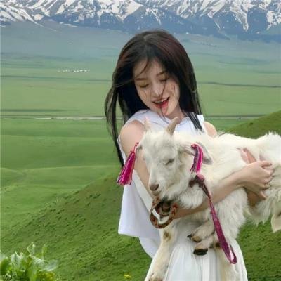 钱信伊:地下酒吧